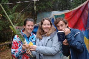 Jewish gap year program in Portland, Oregon takes a trip to Opal Creek for Sukkot.